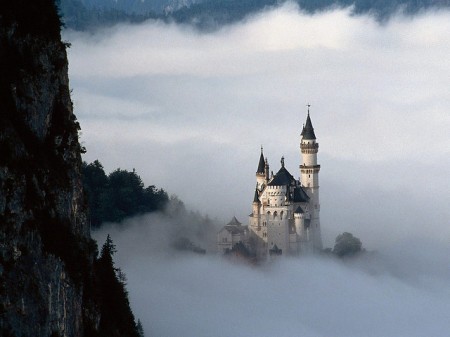 Castelul Neuschwanstein din Germania